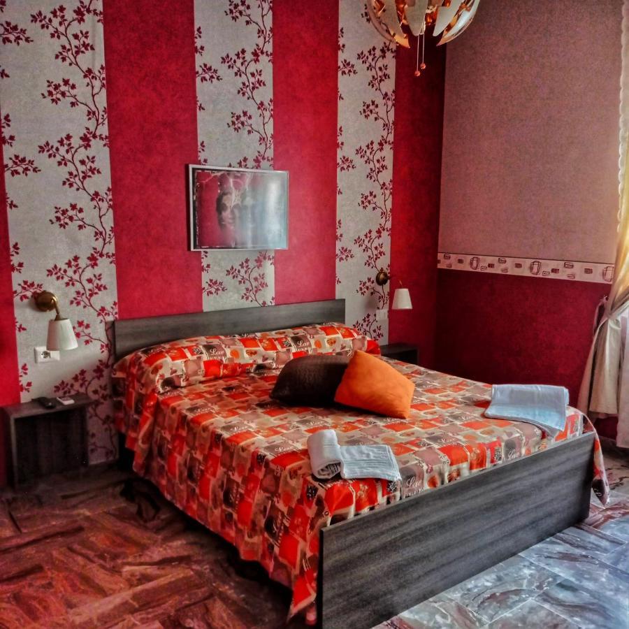 Little Hot@L Hotel Pompeya Exterior foto