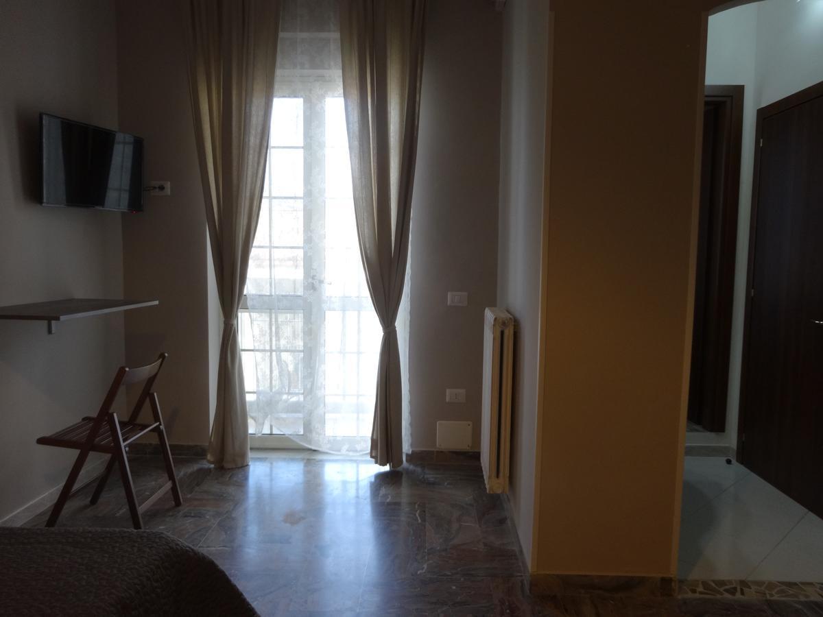 Little Hot@L Hotel Pompeya Exterior foto